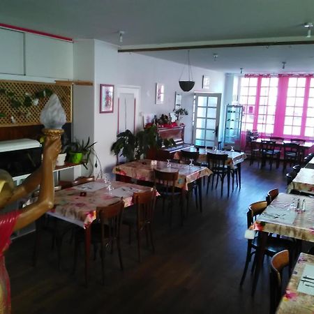 Le Relais De La Marche 호텔 Aigurande 외부 사진