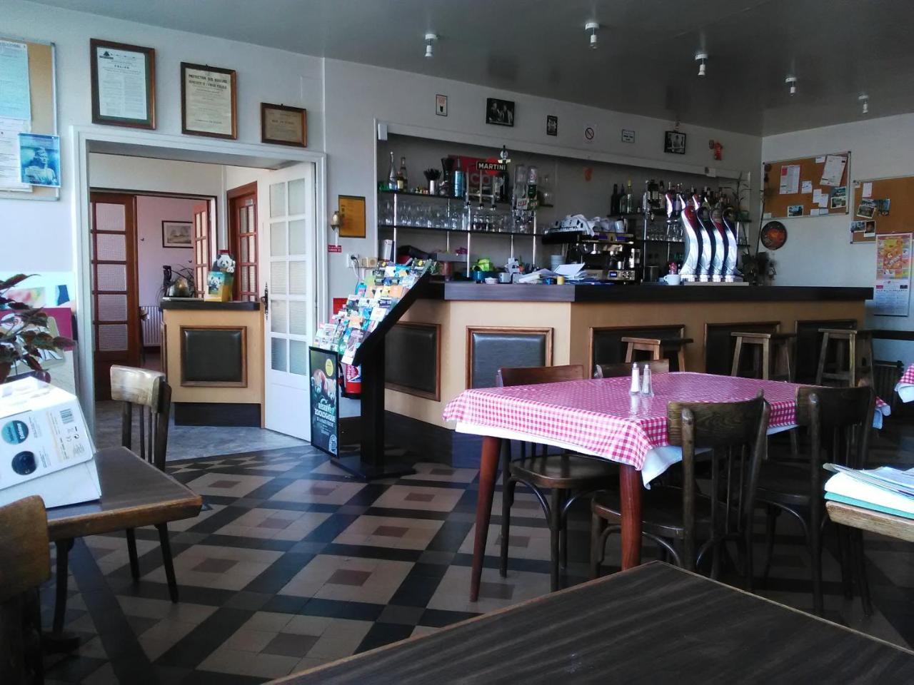Le Relais De La Marche 호텔 Aigurande 외부 사진